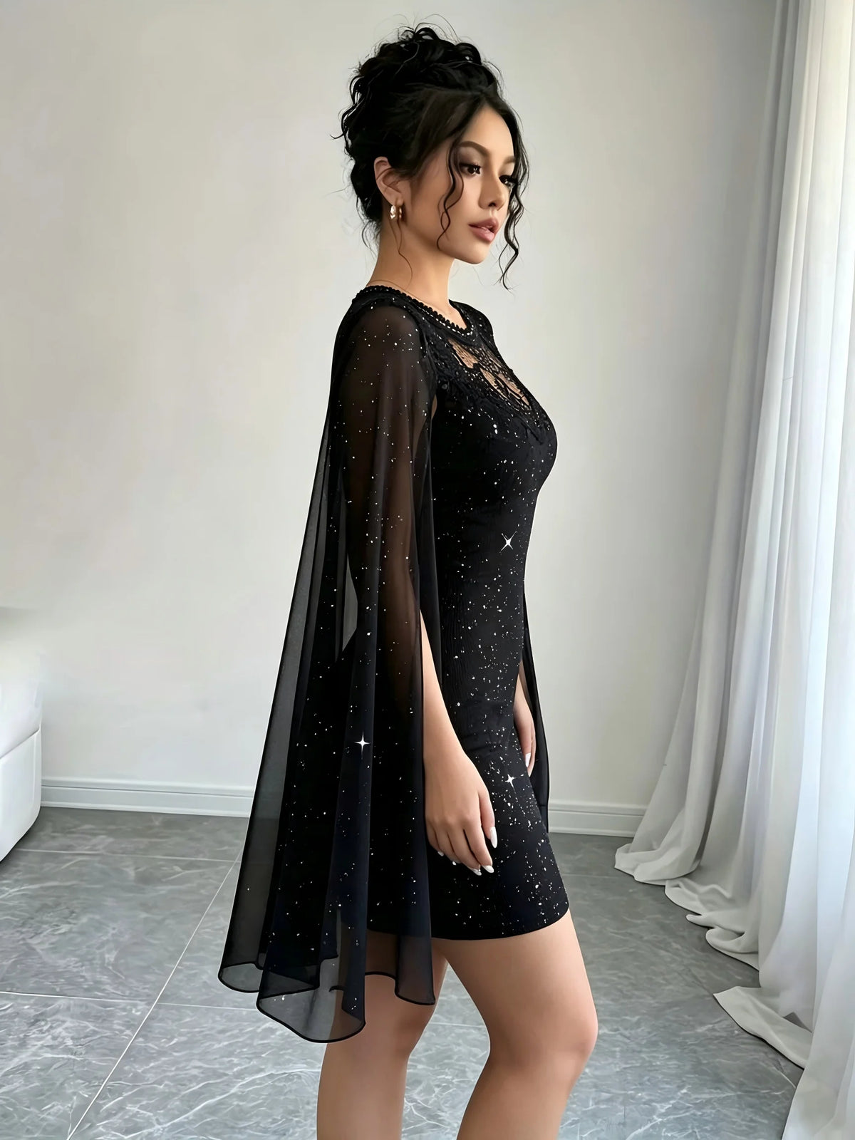 Women's Lace Crew Neck Cape Sleeve Bodycon Dress